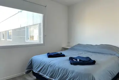 Image de Apartment 4 pax 2 bathrooms | Starlink | Private parking | Near Bus Terminal and Downtown