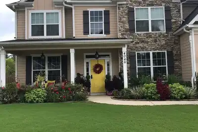 Image de Masters tournament. Spacious 5 bedroom 4 1/2 bathroom in a beautiful community.