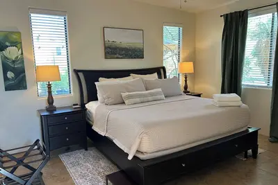 Image de Beautiful 1-bedroom private guesthouse in charming Nw Tucson.