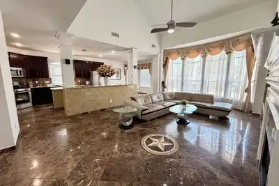 Image de Spacious 4br Home in Tomball, Tx, Long Stays Welcome