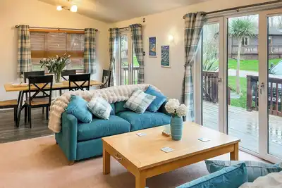 Image de 2 chambres à coucher à Rock