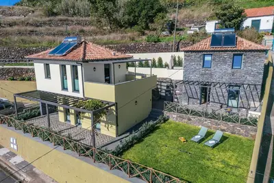 Image de Séjour authentique à Madère • Appartements avec vue sur l’océan