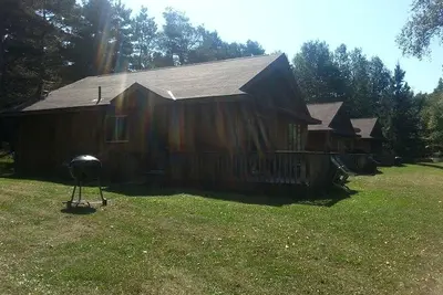 Image de Beautiful Cabin Rental with Private Hot Tub in Sundridge, Ontario