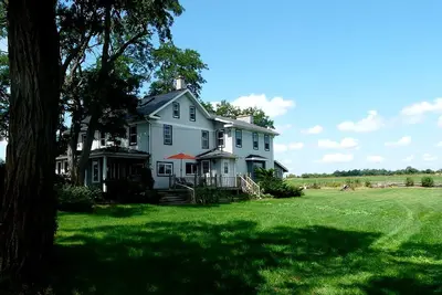 Image de Secluded Country Cottage Perfect for a Group Getaway in Wellington, Ontario