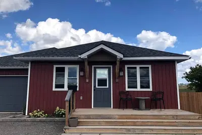 Image de Newly-Renovated Ontario Cottage for a Weekend Getaway in Canada