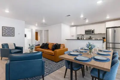 Image de Gorgeous 2-bedroom apartment with Ac in near Downtown Dallas