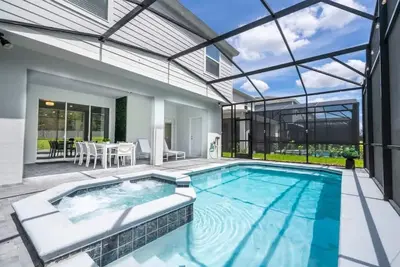 Image de Gorgeous 6Bd w  Pool   Windsor Island 4450