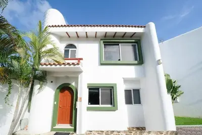 Image de 8 Pax Basic Pool Villa