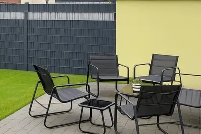 Image de Luxuriöse Ferienvilla - Garten, Spiele & Netflix