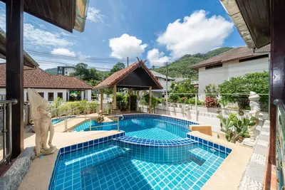 Image de Tranquil Thai style pool villa in Kamala