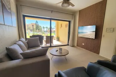 Image de PrincesaB108 GroundFloor Grill ExperienceRockyPoint Oversized Patio