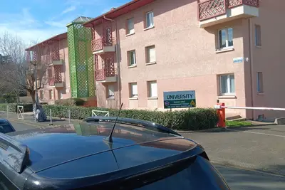 Image de A 5 minutes du centre ville de Bayonne studio à louer