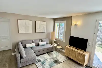 Image de Appartement 4 personnes à cinq minutes  à pied de la Plage du Platin.