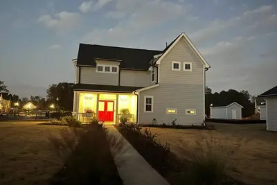 Image de Charming 2-bedroom house with Ac in beautiful Greensboro