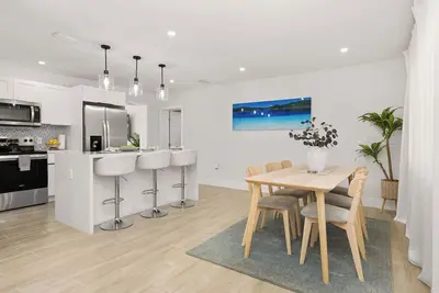 Image de Spacious 4-bedroom house with a pool in fabulous Hollywood, Fl