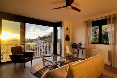 Image de Calm Oasis with Amazing Views in Granada – Nomad & Chill