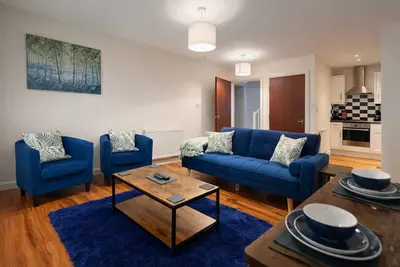 Image de Montrose Town Retreat-2br modern, cosy, prime area