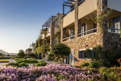 Image de Sea Front Villa Elunara, Divine Sea Views, Private furnished Terrace, Shared.