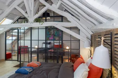 Image de Chambre d’hôtes « Chambre Madeleine » avec vue montagne, piscine partagée et Wi-Fi