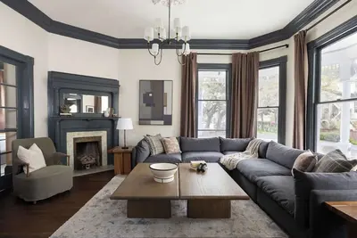 Image de Historic Restoration | Whitefield Square