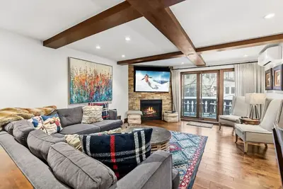 Image de Iconic Vail Village Retreat | Walk to Everything!
