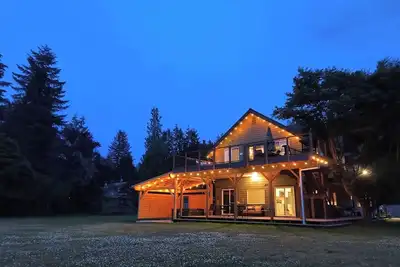 Image de Skyko River Estate 2. 0 | Hot Tub, 5 Acres, 3 Beds