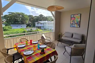Image de T2 neuf avec terrasse à 300 mètres de la plage, anse à l'âne, les 3 ilets