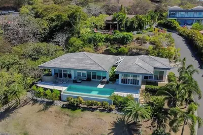 Image de Ocean View 3br Home| Infinity Pool Gated Community