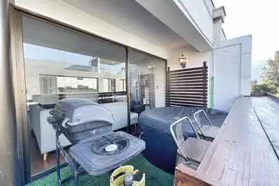 Image de Duplex 320 Mt2, 5 Bedrooms, 4 Bathrooms, Vitacura