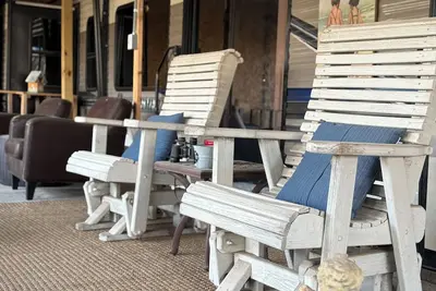 Image de Quaint 1-bedroom recreational vehicle pet friendly w/ swim spa & Ac in Malakoff