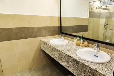 Image de Emaar Apartment – 2 Bed (Sea Facing, Higher Floor)