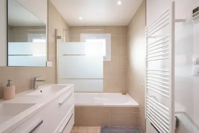 Image de Villa du Soleil-Piscine & Parking-Wifi-Clim - Proche de Montpellier et de la mer