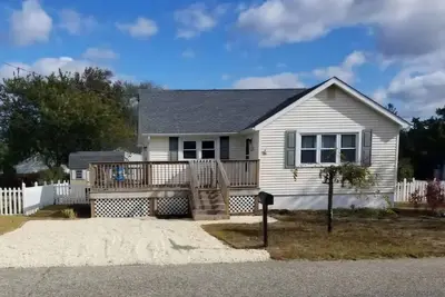 Image de Newly listed! \nThe Mermaid House - \nCozy, Charming and Private in Cape May County