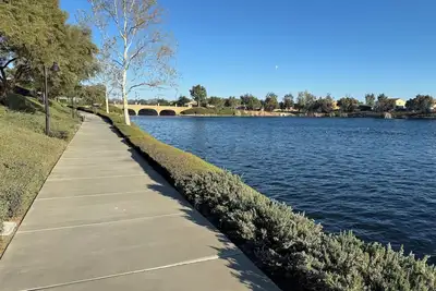 Image de Spacious Luxury Furnished 5-bedroom house - Utilities Included - Menifee