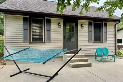 Image de Grafton Getaway @ The Studio. Cozy home on 3 acres just 7 minutes from town.