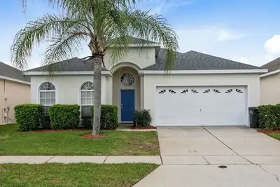 Image de Four Bedrooms, 3 Baths, No Rear Neighbors, Just Minutes walk  to Clubhouse