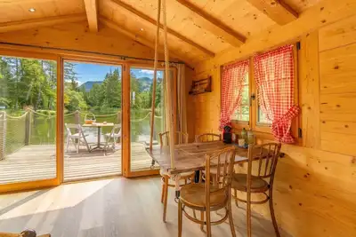 Image de Tiny Water Villa on a Lake | Gstaad & Interlaken