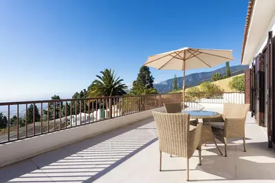 Image de Finca Villa La Palmera, infinite views.