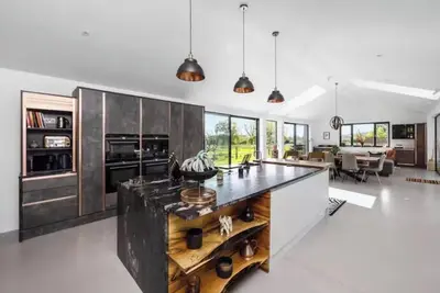 Image de Breathtaking Modern Barn in the Rural Countryside. Stunning Views - Dog Friendly