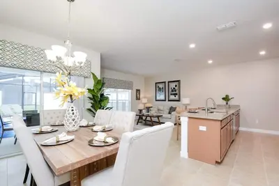 Image de Spacious Cozy Comfort in Every Corner