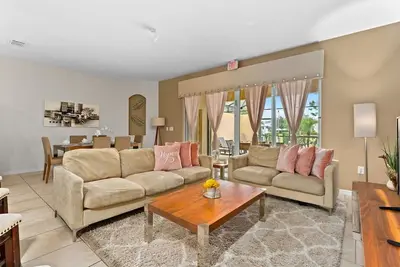 Image de Private Pool at Solterra 4br Townhome
