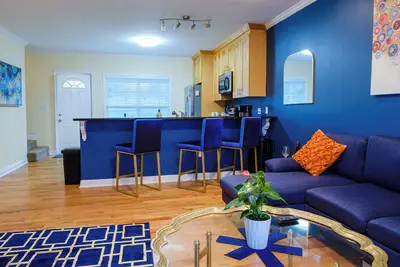 Image de Adorable 2-bedroom townhome with in Vibrant Atlanta - walk to the stadiums