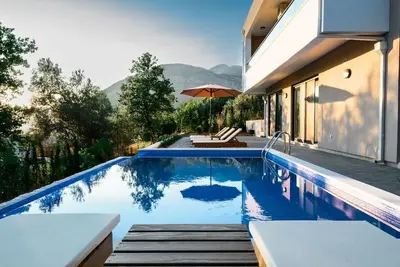 Image de Luxury Vila with Pool