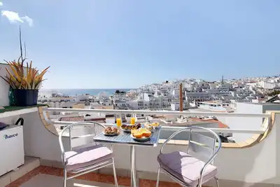 Image de Appartement 'Bellavista Piscine Plage Ville' avec Wi-Fi