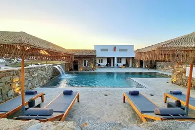 Image de Mykonos Dot Art Homes - Premium Home One