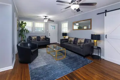 Image de Charming 3br Retreat in Plaza Close to Uptown