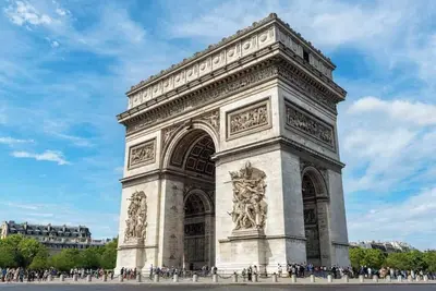 Elegant two-bedroom apartment steps from Arc de Triomphe