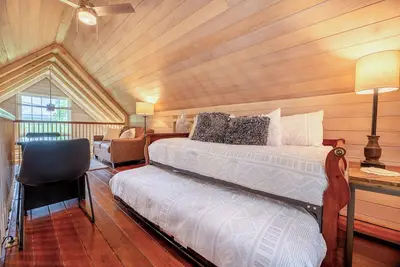 Image de Cozy 1-bedroom cottage in peaceful Pigeon Forge with Ac