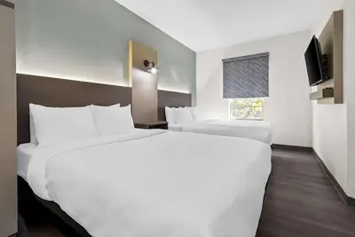 Image de Harbison Suite Perfect for Groups or Families | Minutes to Dining and Shopping