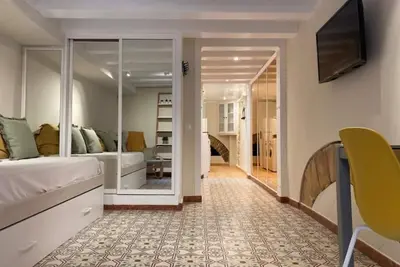 Image de Charmant studio rénové au cœur de Tarragone proche plage